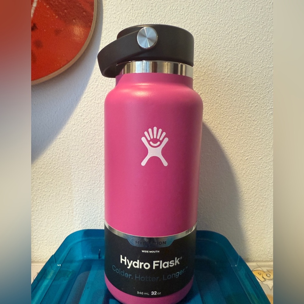 Hydro Flask 32 OZ Wide Mouth Water Bottles Brand New With Tags